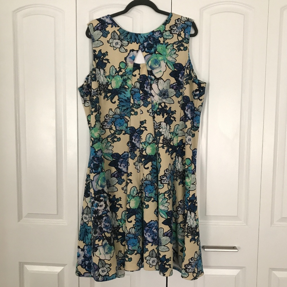 Julian Taylor Floral Printed Fit & Flare Dress